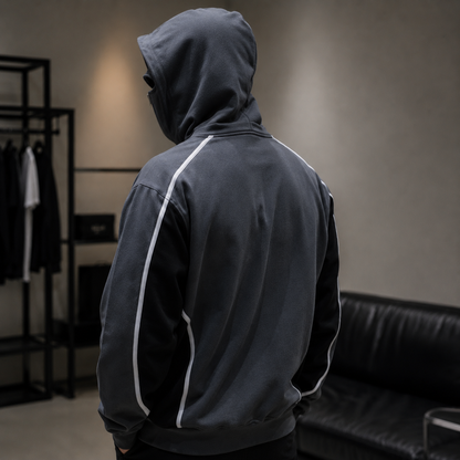 Hooded Drake likes Hoodie